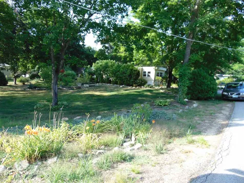 2 Leewood Trail Nashua NH 03062