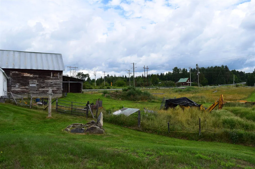 5 Hazen Road Whitefield NH 03598