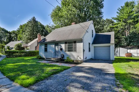 55 Gillis Street Nashua NH 03060
