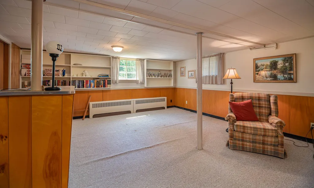 22 Crescent Avenue Dover NH 03820