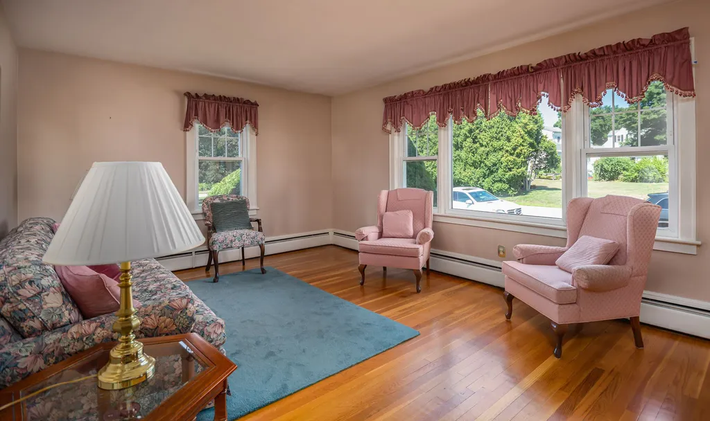 22 Crescent Avenue Dover NH 03820
