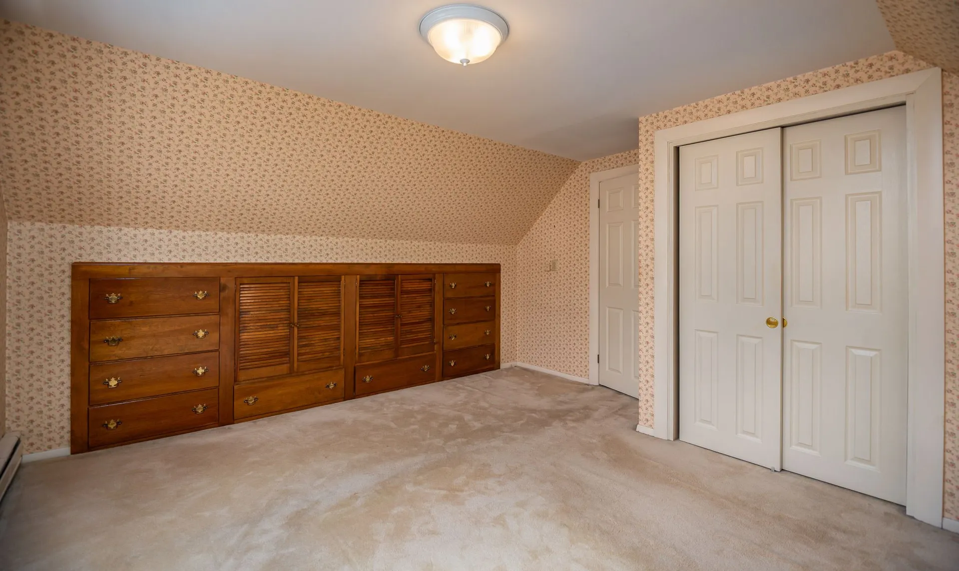 22 Crescent Avenue Dover NH 03820