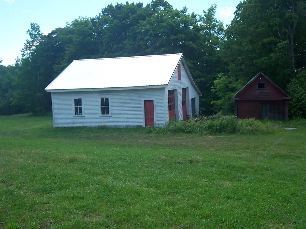 522 South Road Sullivan NH 03445-0000