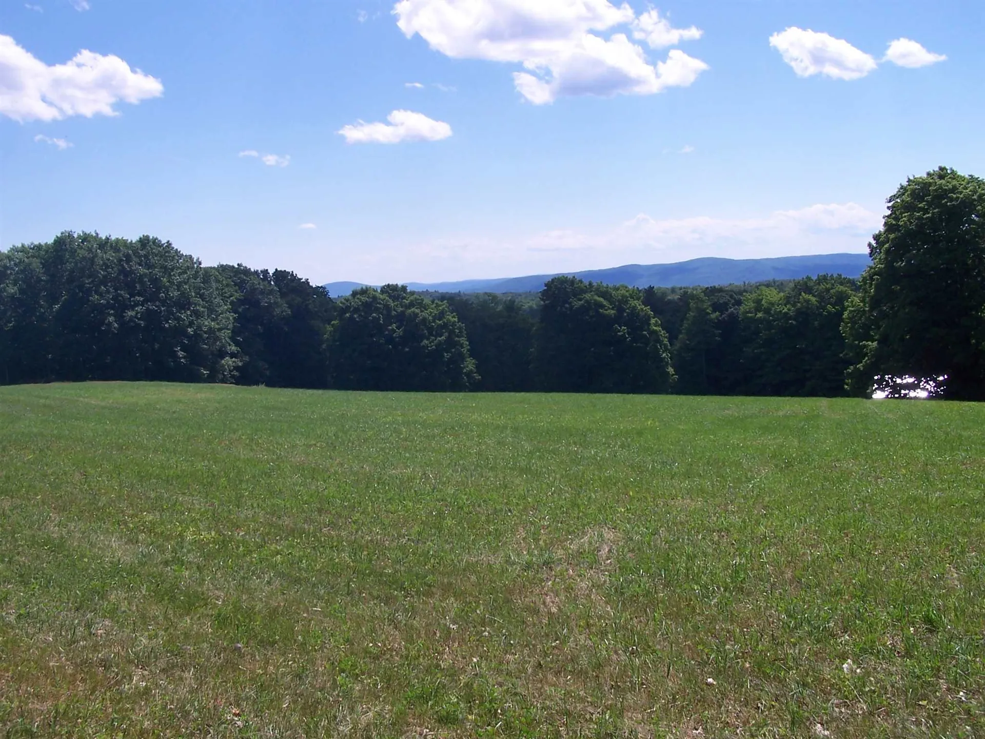 522 South Road Sullivan NH 03445-0000