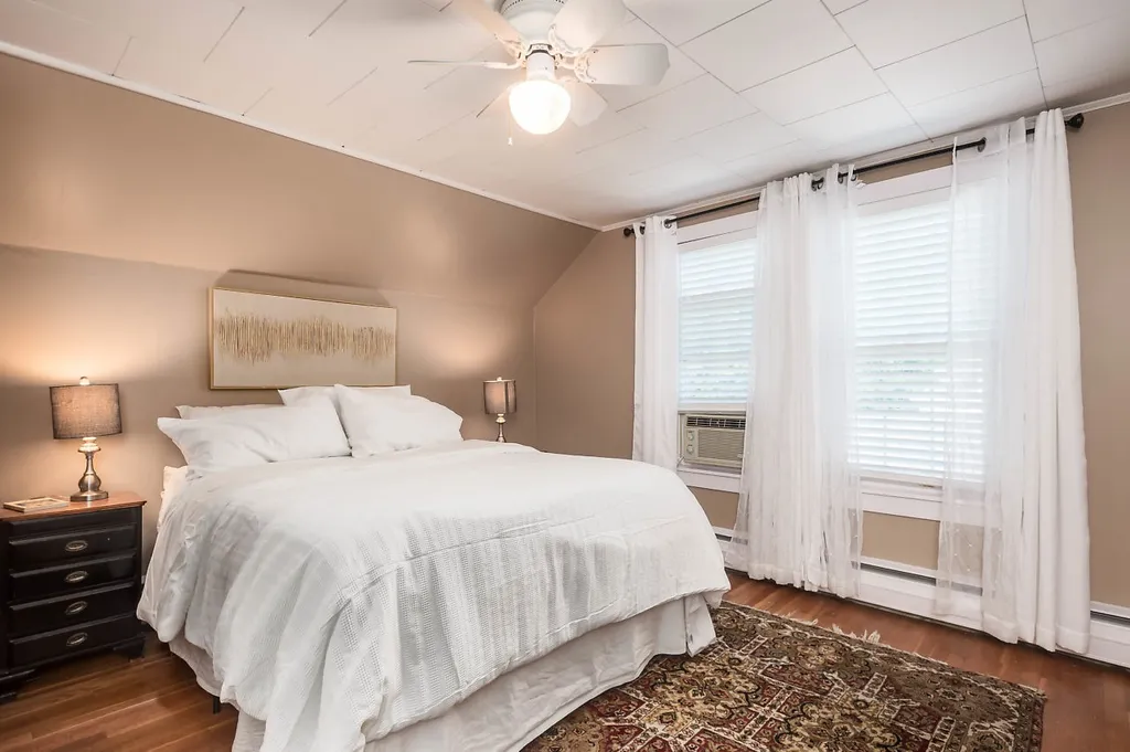 362 High Street Somersworth NH 03878