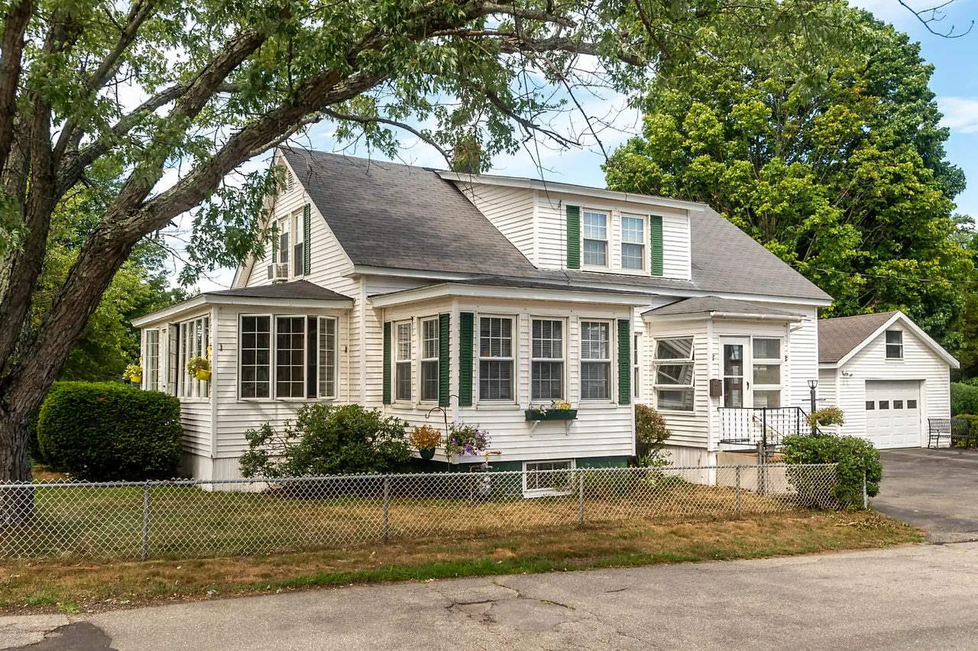 362 High Street Somersworth NH 03878