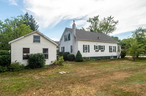 362 High Street Somersworth NH 03878