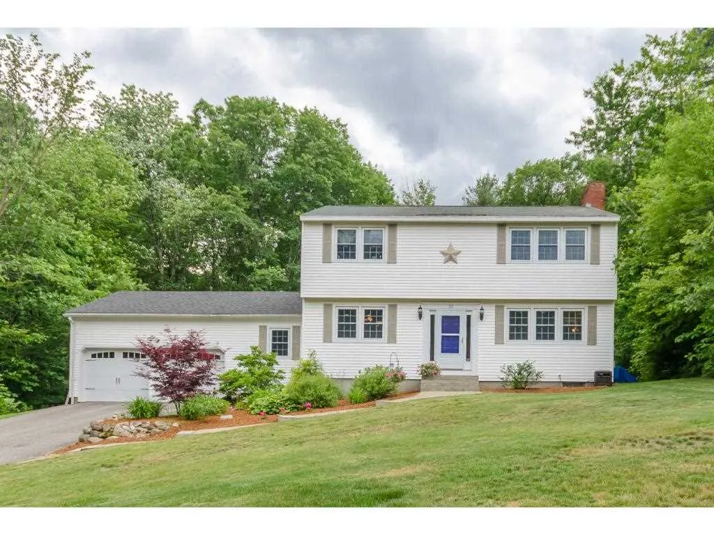 30 Briar Road Bedford NH 03110
