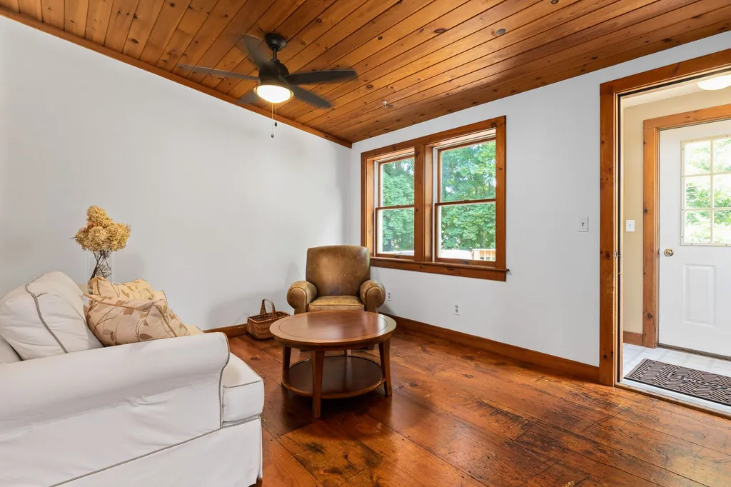 29 West Knox Marsh Road Dover NH 03820