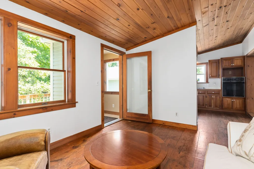 29 West Knox Marsh Road Dover NH 03820