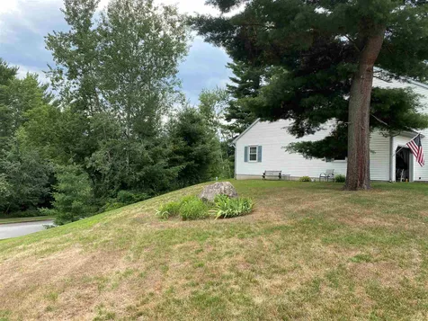 2 Perkins Drive Essex VT 05452