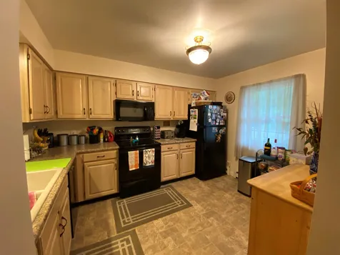 2 Perkins Drive Essex VT 05452