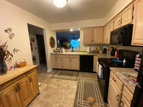 2 Perkins Drive Essex VT 05452