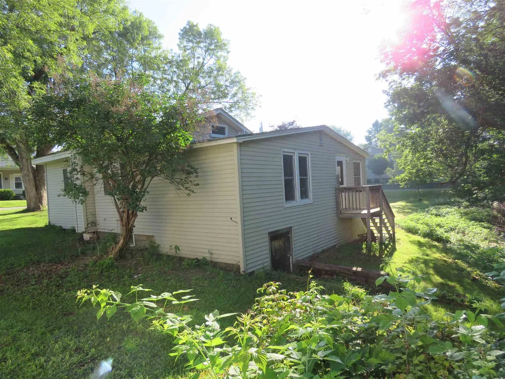 85 Colfax Street Newport City VT 05855