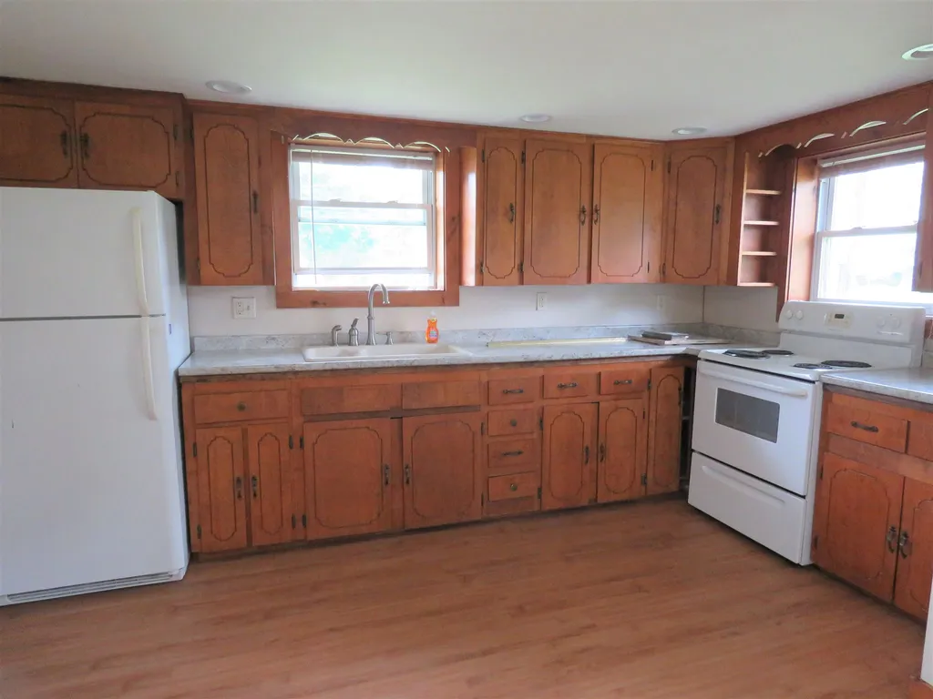 85 Colfax Street Newport City VT 05855