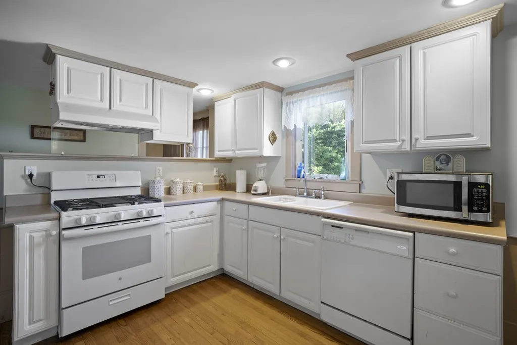 956 Salmon Falls Road Rochester NH 03868