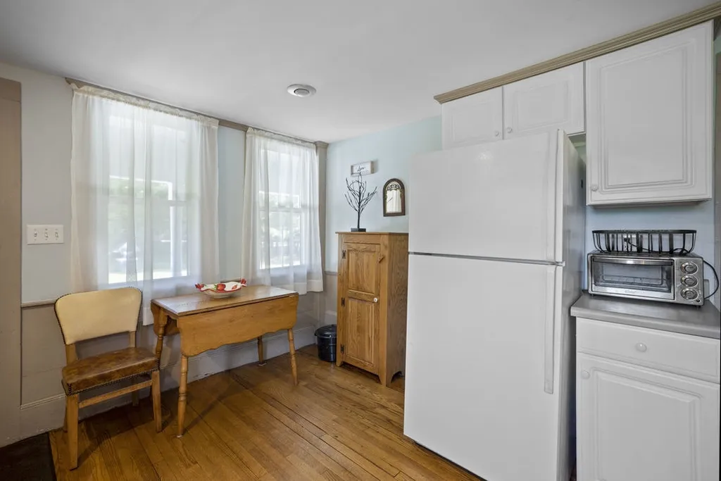 956 Salmon Falls Road Rochester NH 03868