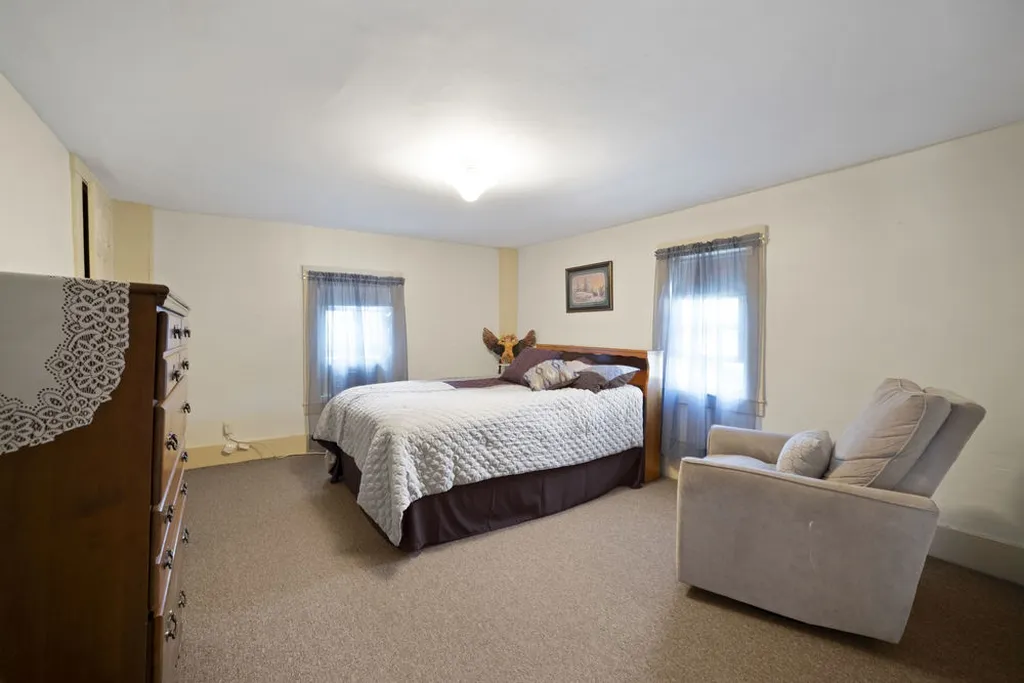 956 Salmon Falls Road Rochester NH 03868