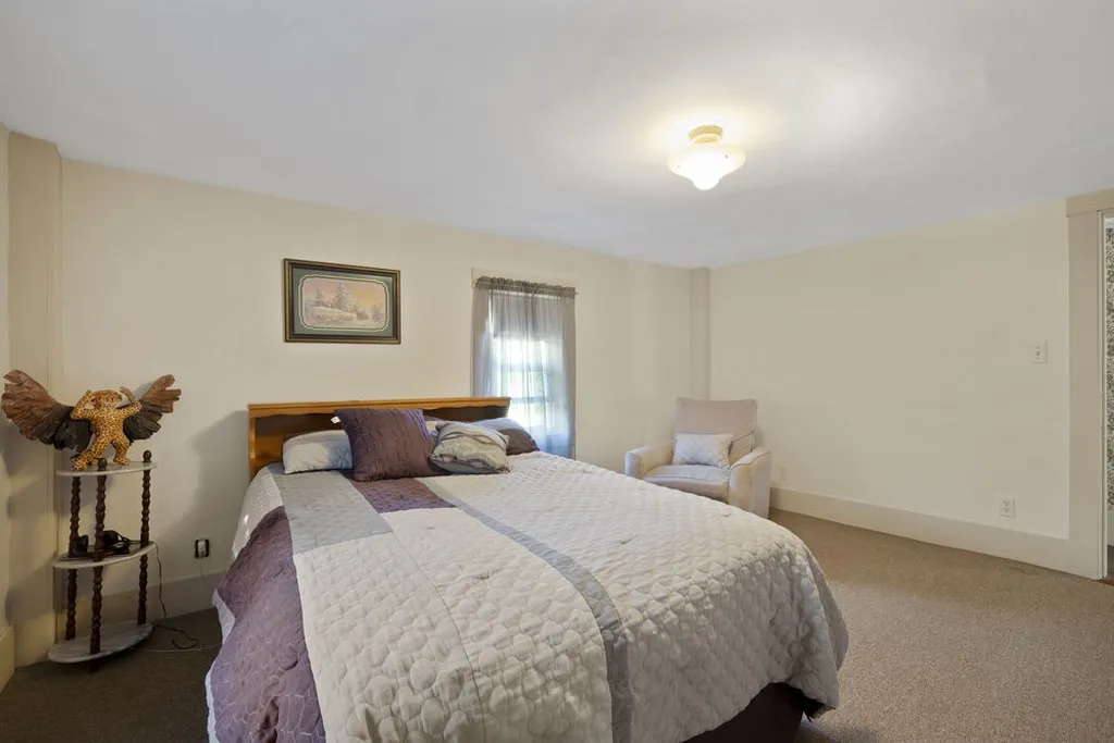 956 Salmon Falls Road Rochester NH 03868