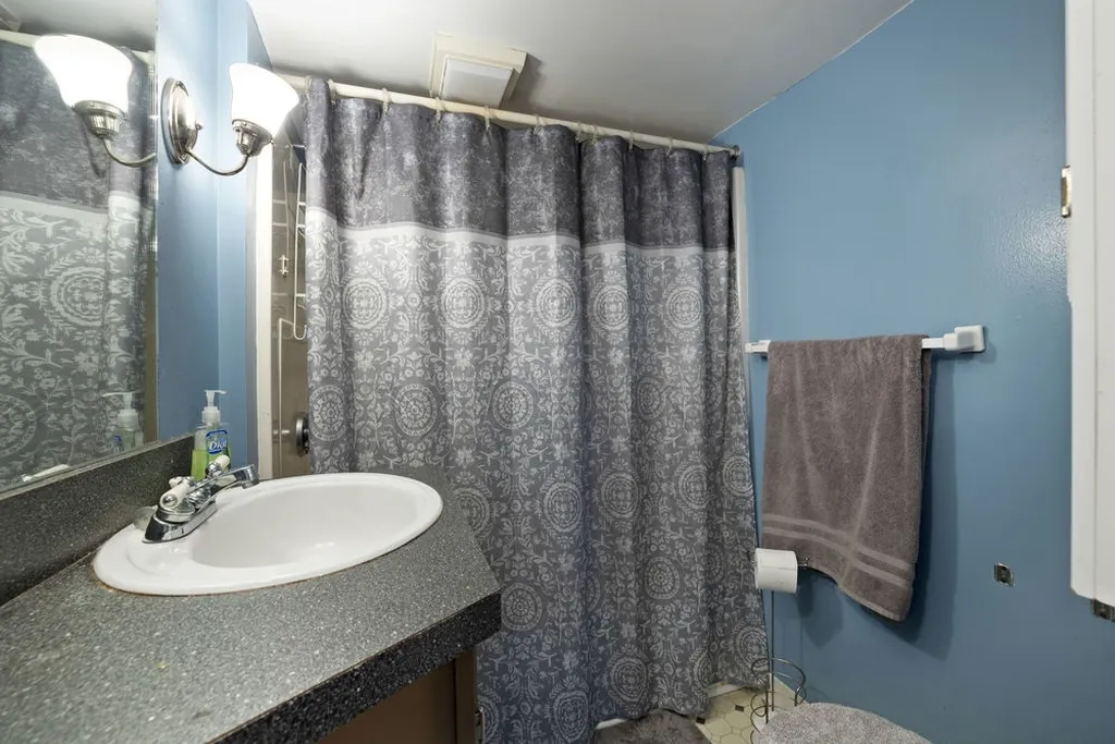 956 Salmon Falls Road Rochester NH 03868