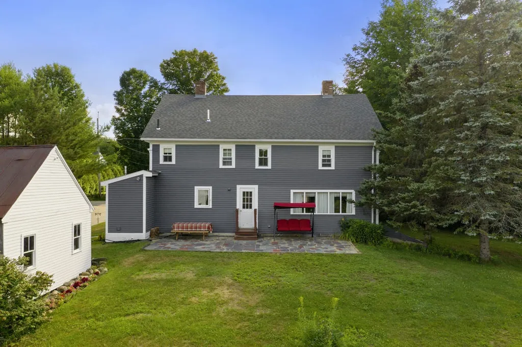 956 Salmon Falls Road Rochester NH 03868