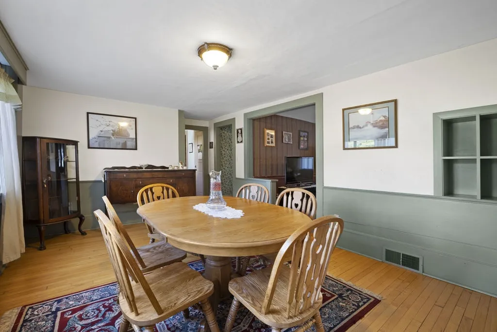 956 Salmon Falls Road Rochester NH 03868