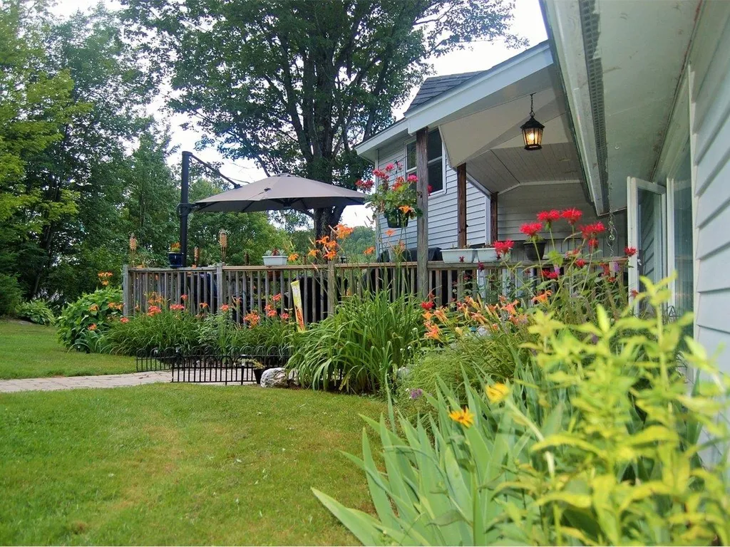 13 Baslow Lane Underhill VT 05489