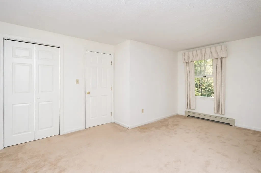 14 Wheelwright Drive Lee NH 03861
