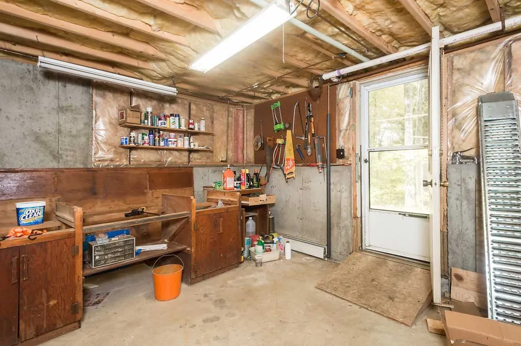 14 Wheelwright Drive Lee NH 03861