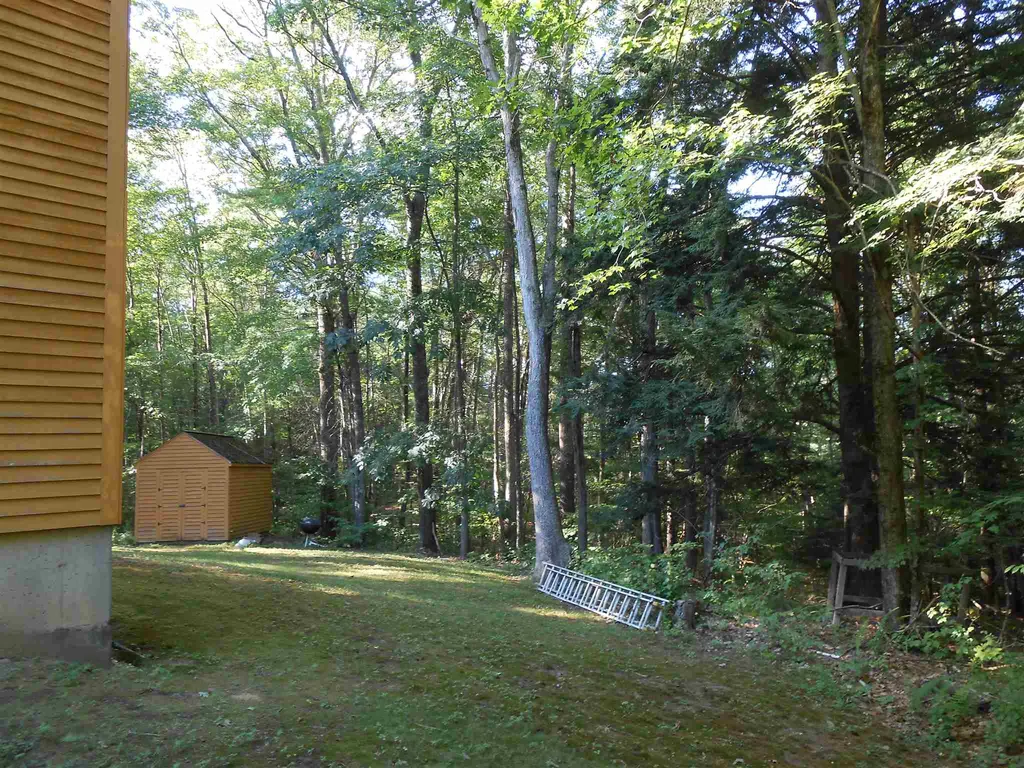14 Wheelwright Drive Lee NH 03861