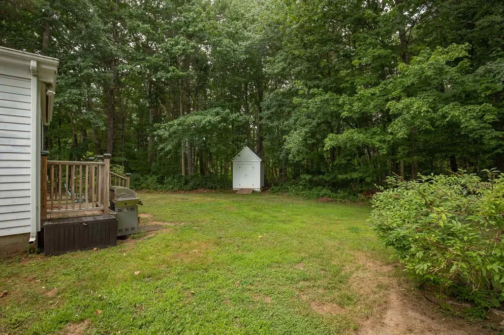 37 Crest Drive Somersworth NH 03878