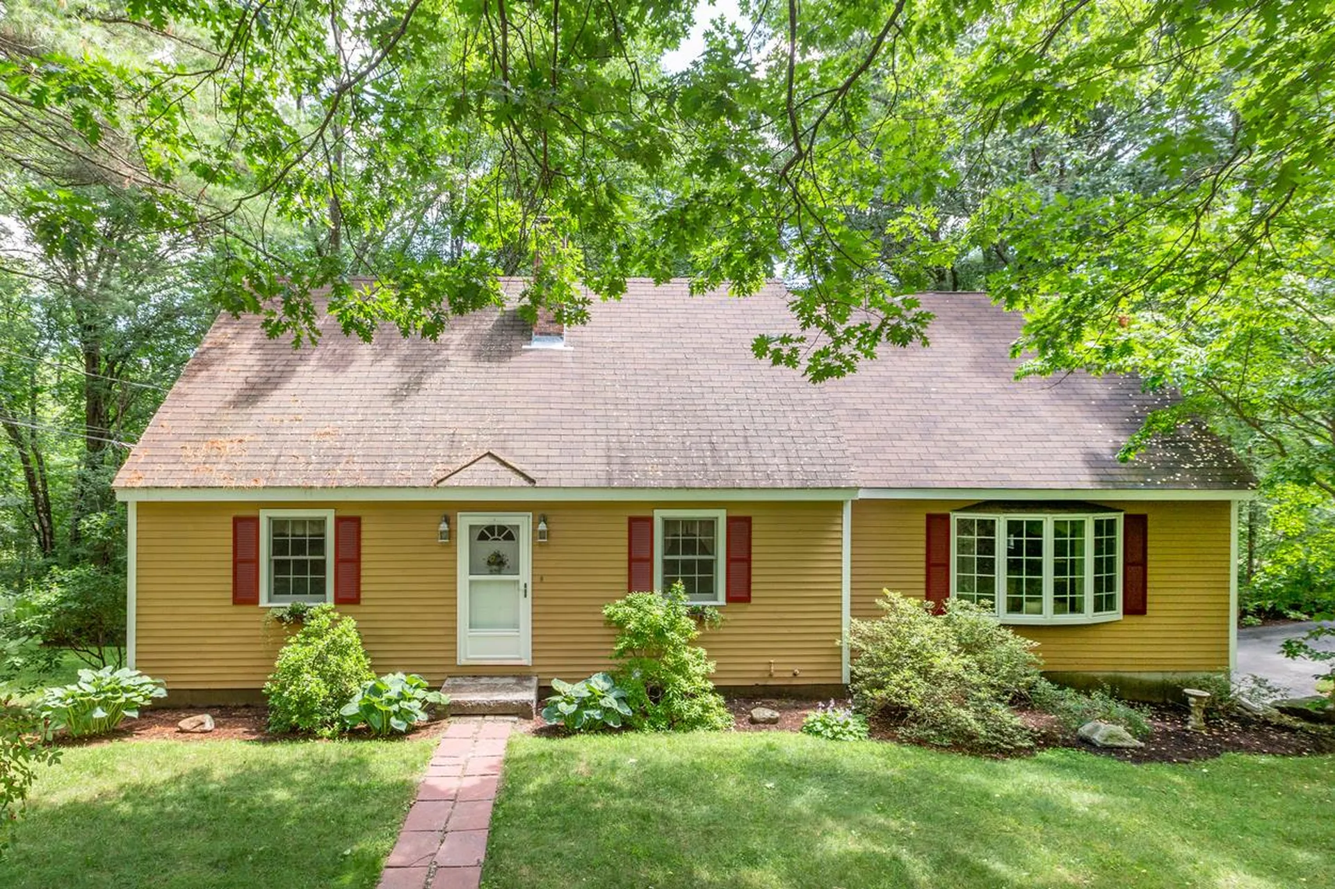 287 Wallace Road Bedford NH 03110