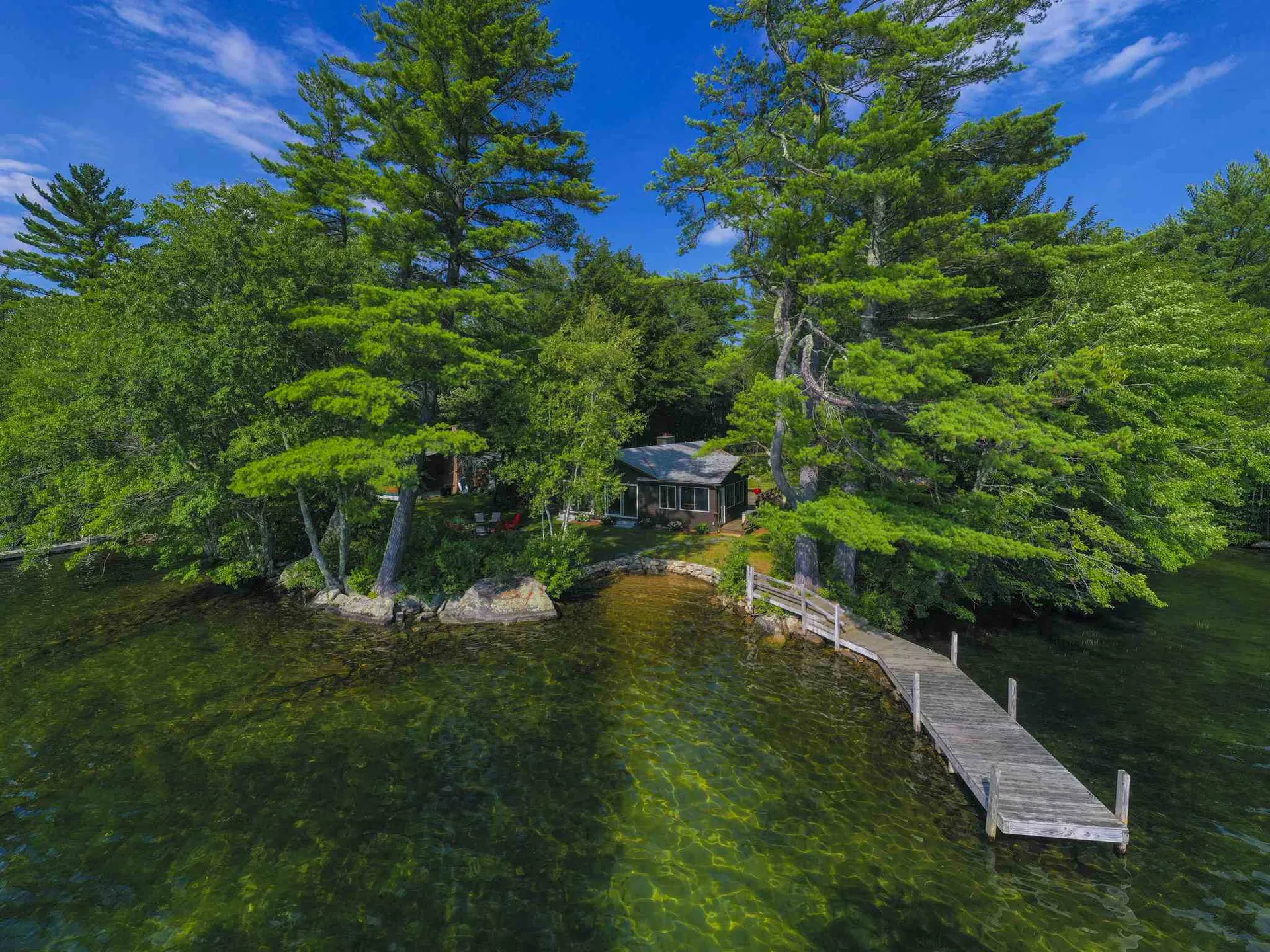 18 West Bay Circle Center Harbor NH 03226