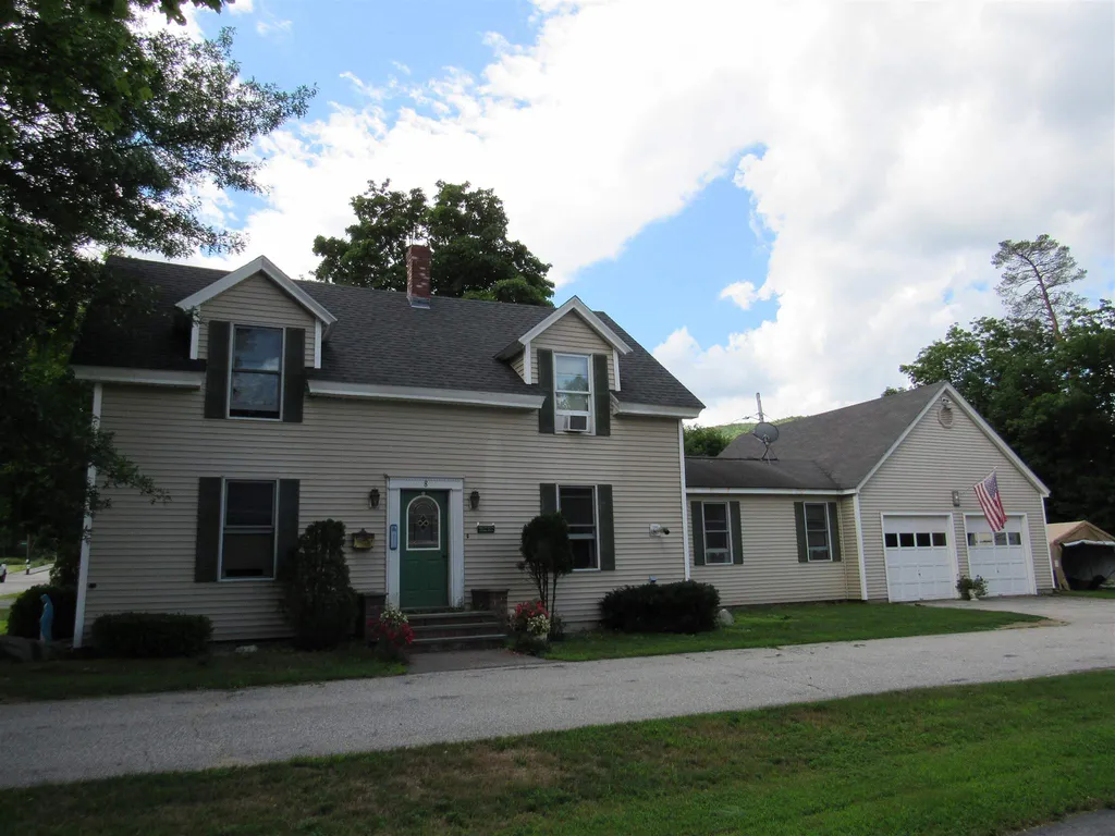 8 Church Street Gorham NH 03581