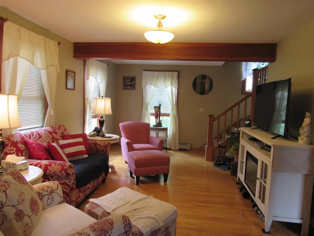 8 Church Street Gorham NH 03581