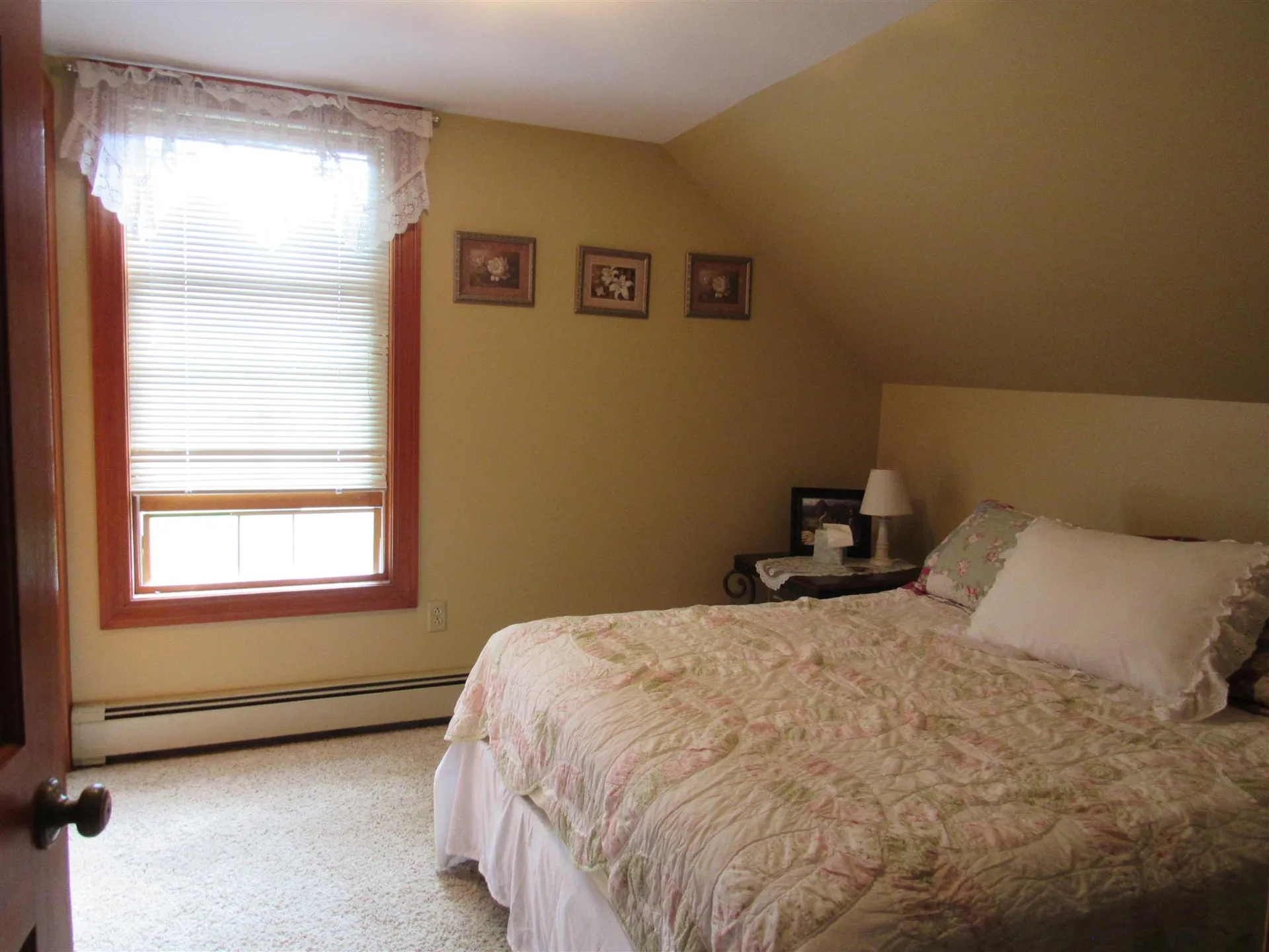 8 Church Street Gorham NH 03581