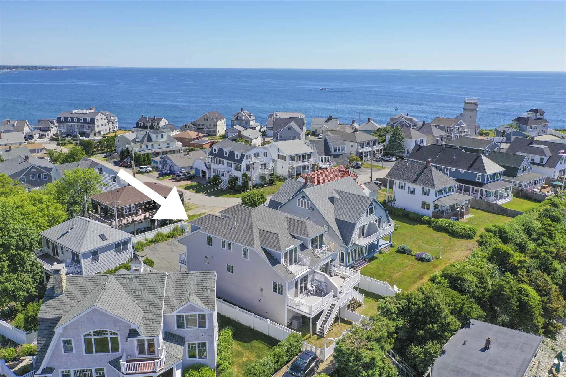 22 Cliff Avenue Hampton NH 03842