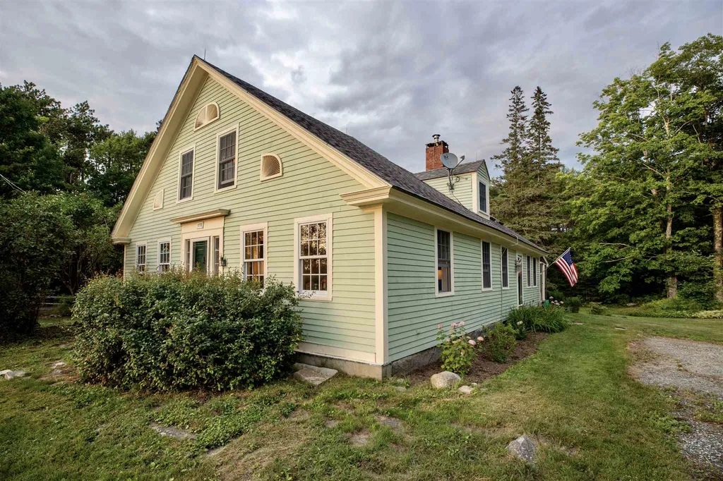 113 Sawyer Hill Road Canaan NH 03741