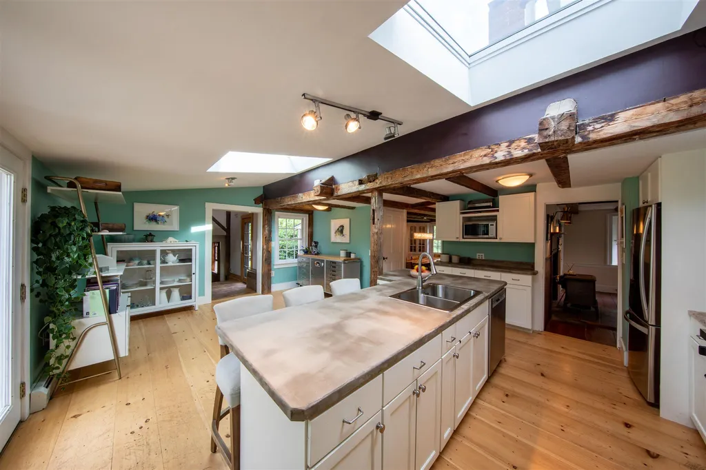 113 Sawyer Hill Road Canaan NH 03741