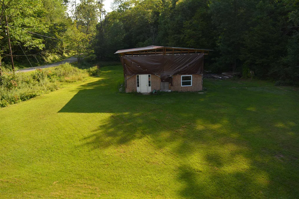 81 Upper Village Road Chelsea VT 05038