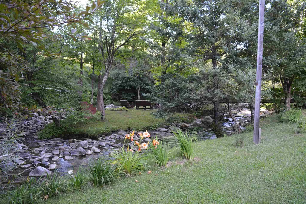 81 Upper Village Road Chelsea VT 05038
