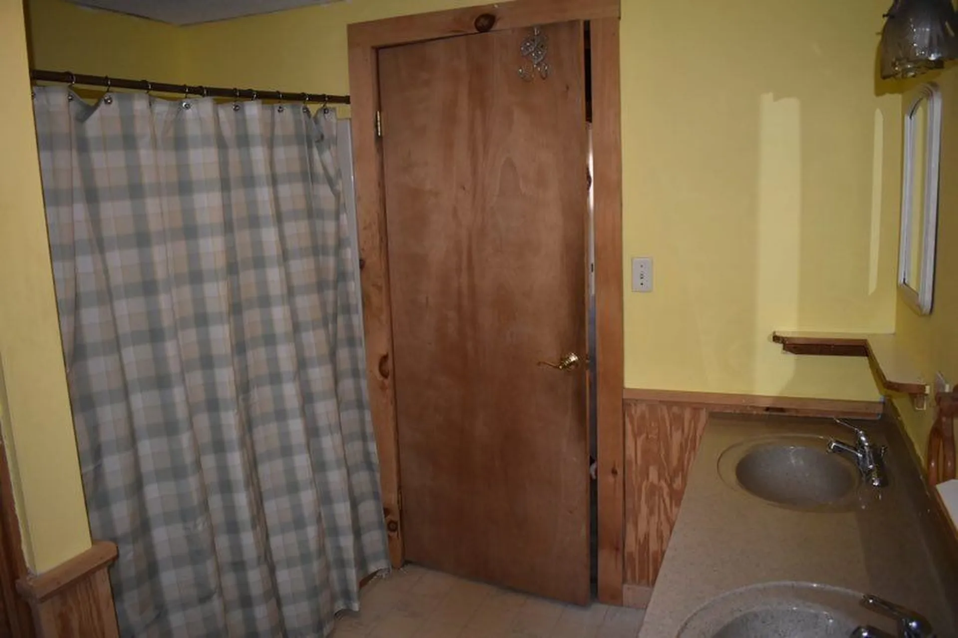 81 Upper Village Road Chelsea VT 05038