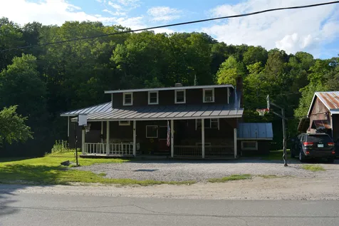 81 Upper Village Road Chelsea VT 05038
