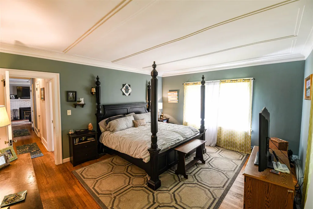 12 Hedgerose Lane Bethlehem NH 03574