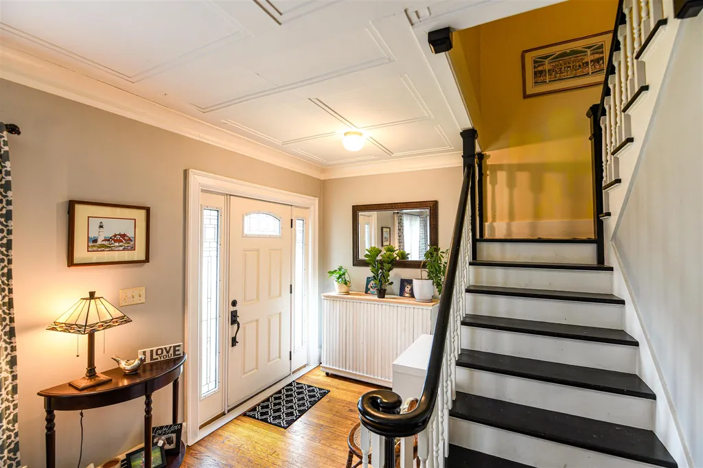 12 Hedgerose Lane Bethlehem NH 03574