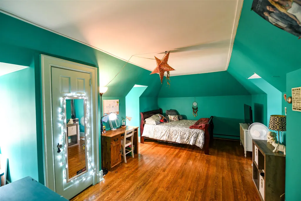 12 Hedgerose Lane Bethlehem NH 03574