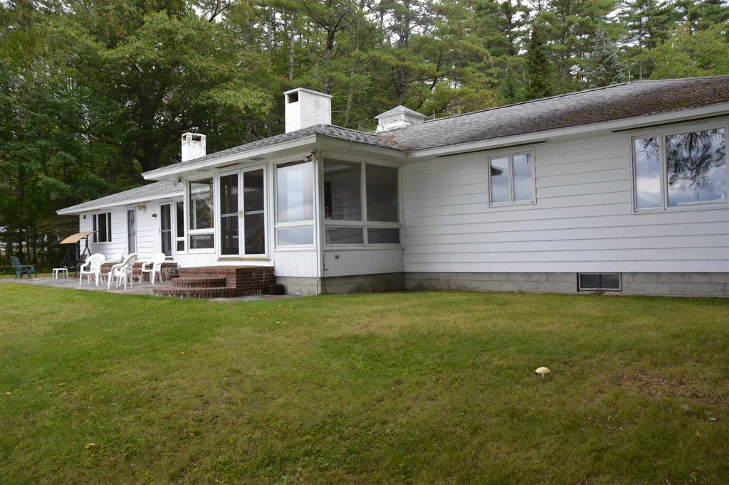 420 Governor Wentworth Highway Tuftonboro NH 03816