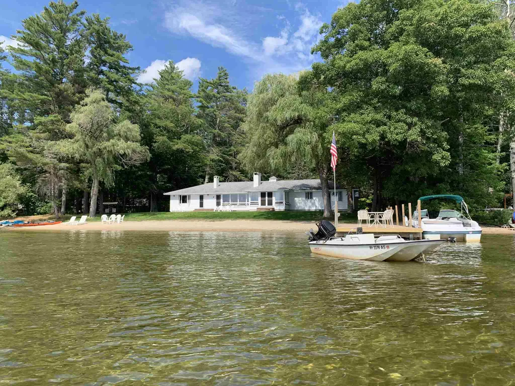 420 Governor Wentworth Highway Tuftonboro NH 03816
