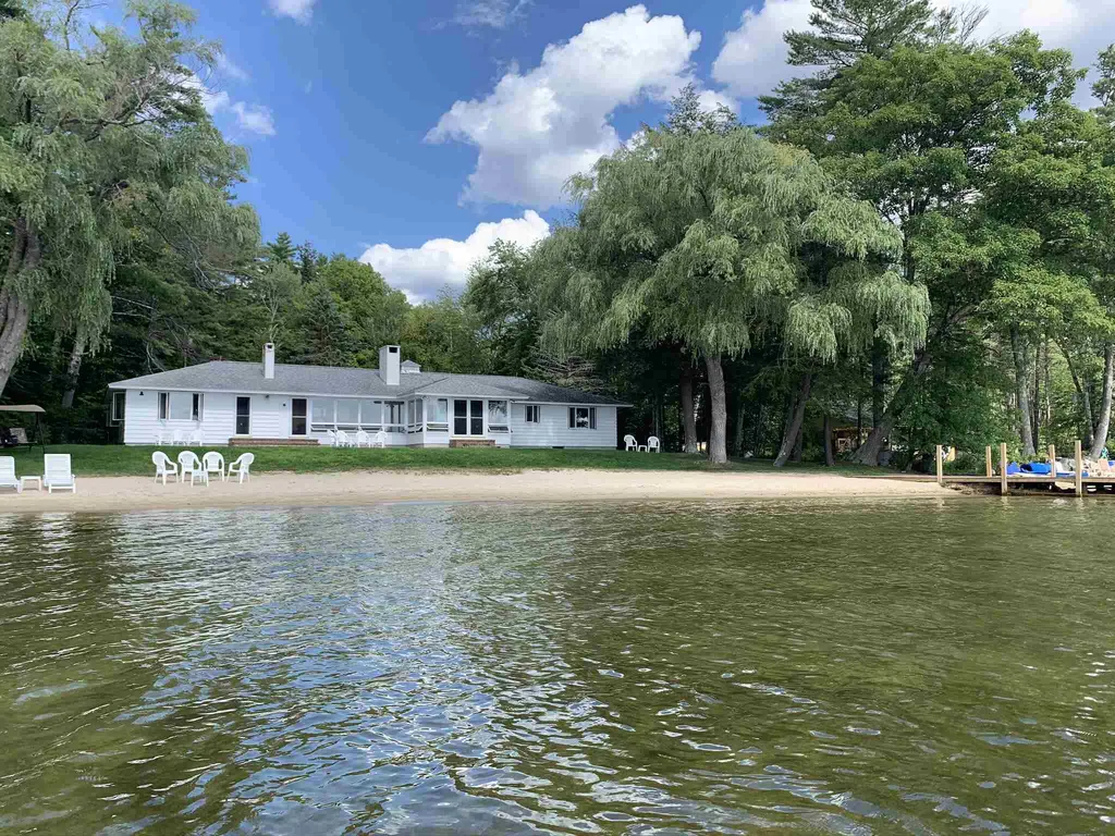 420 Governor Wentworth Highway Tuftonboro NH 03816