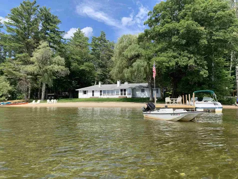 420 Governor Wentworth Highway Tuftonboro NH 03816